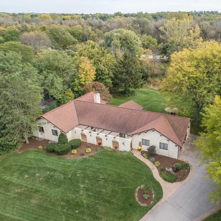 Image 2 - 6319 Parkview Road, Greendale, WI 53129, USA - House for sale
