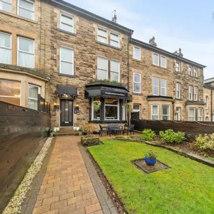 Buy this 7 bed townhouse on Franklin Mount in Harrogate, HG1 5HH