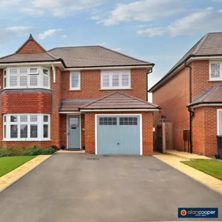 Buy this 3 bed house on Constantine Close in Nuneaton, Warwickshire