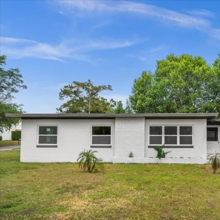 Buy this 3 bed house on 312 East 24th Street in Highland Park, Sanford