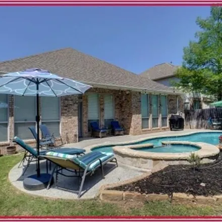 Image 2 - 4824 Carolina Trace Trail, Fort Worth, TX 76248, USA - House for sale