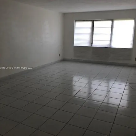 Image 5 - 1550 Northeast 191st Street, Miami-Dade County, FL 33179, USA - Apartment for rent