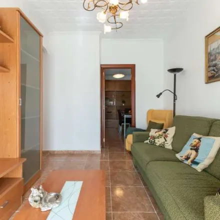 Image 6 - Carrer de José Aguilar, 46022 Valencia, Spain - Apartment for rent