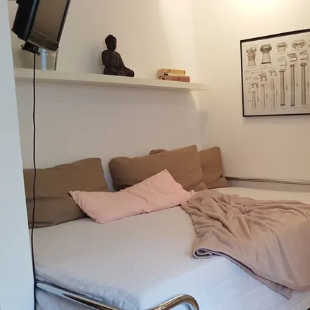 Rent this 1 bed apartment on Schlosserstraße 16 in 70180 Stuttgart, Germany