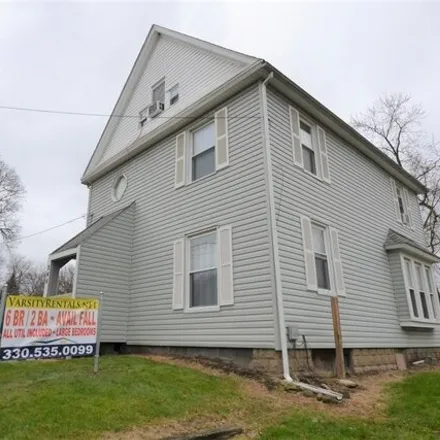 Buy this 6 bed house on Free Gospel Church in Wheeler Street, Akron