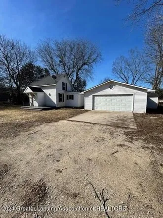 Buy this 2 bed house on 1278 Carnahan Street in Alma, MI 48801