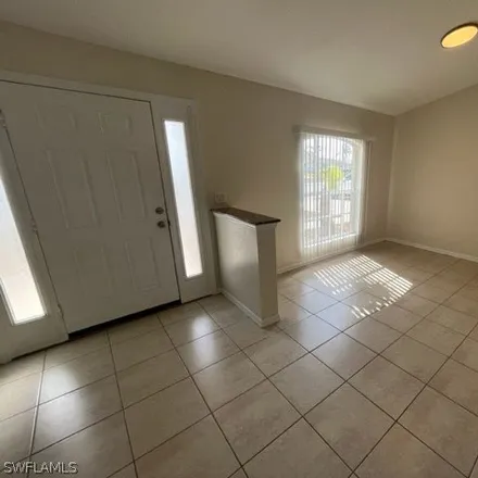 Image 4 - 326 Nicholas Parkway East, Cape Coral, FL 33990, USA - House for rent