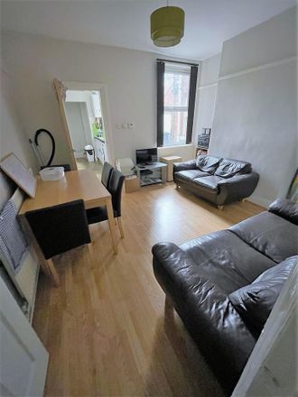 Rent this 4 bed house on Western Road in Sheffield, S10 1LD