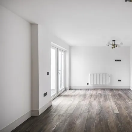 Image 3 - Millers Terrace, London, E8 2DN, United Kingdom - Apartment for rent