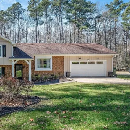 Buy this 4 bed house on Kingston Ridge Road in Cary, NC 27511