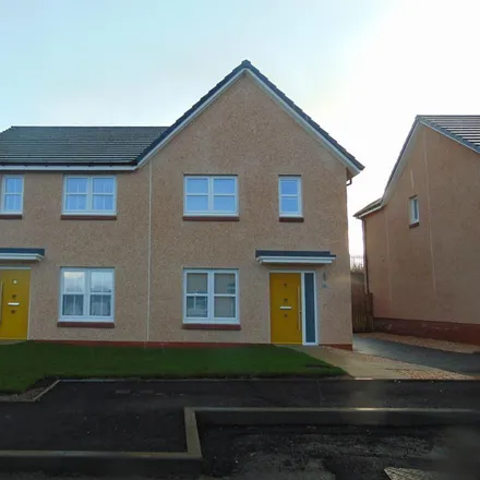Rent this 3 bed duplex on Armadale Academy in Cowdenhead Crescent, Armadale