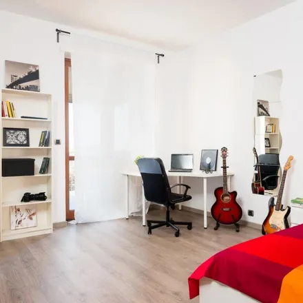 Image 3 - Via Giovanni Argentero 6, 10126 Turin TO, Italy - Apartment for rent