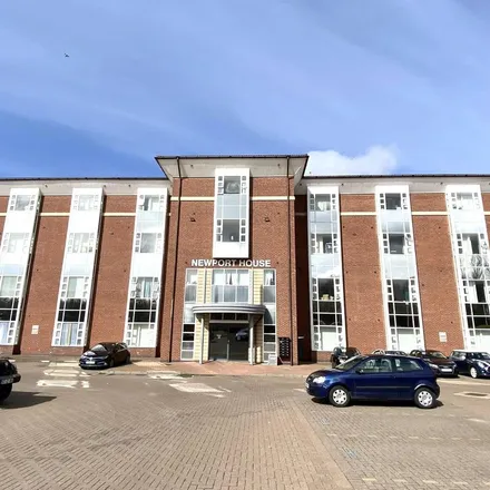 Image 2 - Thornaby Place, Thornaby-on-Tees, TS17 6SD, United Kingdom - Apartment for rent
