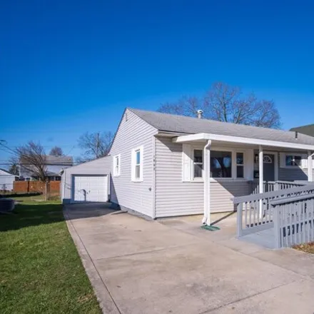 Buy this 3 bed house on 1722 Rosemont Avenue in Franklin Township, OH 43223