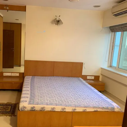 Image 2 - Sanjay Dutt, Nargis Dutt Road, Bandra West, Mumbai - 400052, Maharashtra, India - Apartment for rent