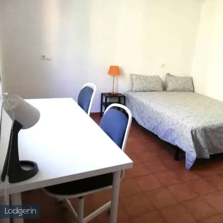 Image 3 - Carrer de Lanzarote, 12, 46011 Valencia, Spain - Room for rent