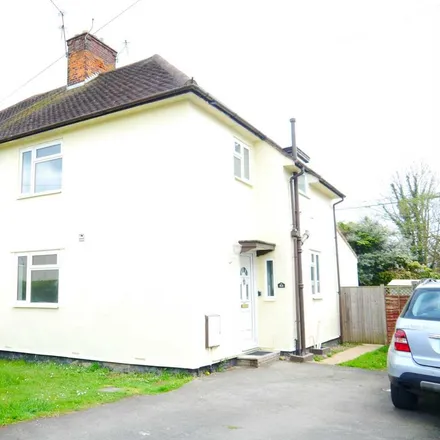 Image 1 - 64 Stonecross Road, Hatfield, AL10 0HP, United Kingdom - Duplex for rent