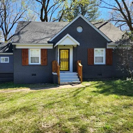 Buy this 4 bed house on 921 Lydgate Road in Memphis, TN 38116