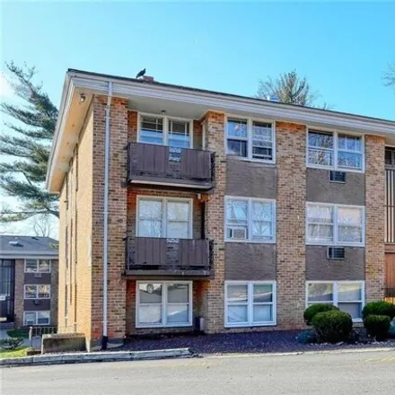 Image 1 - Bulding 23, Jill Lane, Village of Spring Valley, NY 10952, USA - Condo for sale