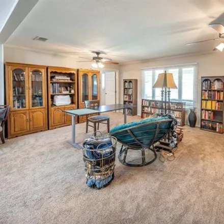 Image 5 - 8109 Topeka Ave, Lubbock, Texas, 79424 - House for sale
