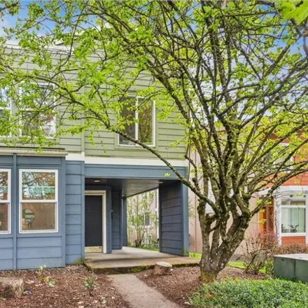 Buy this 3 bed house on 3940 Southeast 16th Avenue in Portland, OR 97202