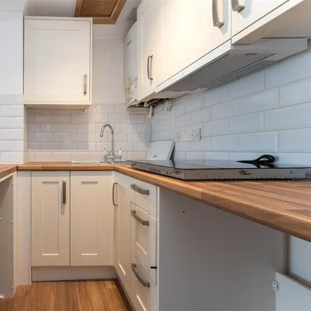 Rent this 2 bed apartment on 1 Kensington Gardens in Brighton, BN1 4AL