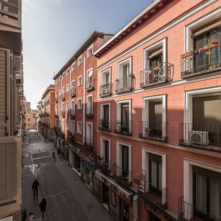 Image 3 - Plaza de la Corrala, 28012 Madrid, Spain - Apartment for rent