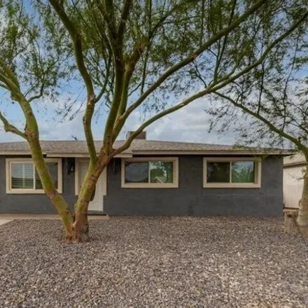 Rent this 3 bed house on 7846 East Belleview Street in Scottsdale, AZ 85257
