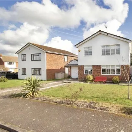 Buy this 4 bed house on Cherry Trees in Hartley, DA3 8ET