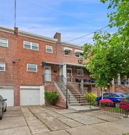 Buy this 3 bed house on 197 Kearney Avenue in New York, NY 10465