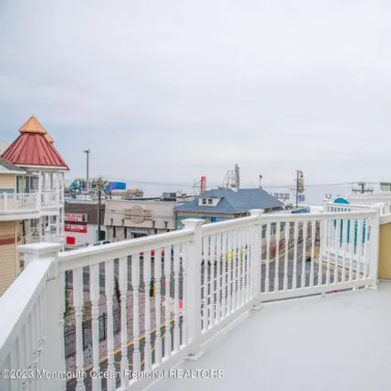 Image 5 - 15 Sumner Ave Apt 4, Seaside Heights, New Jersey, 08751 - Townhouse for rent
