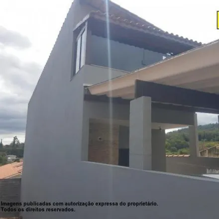 Buy this 3 bed house on Rua João Pinto Splendore in Jardim São Jose, São Roque - SP