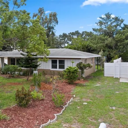 Image 6 - 212 East Mineola Drive, Belleair Bluffs, Pinellas County, FL 33770, USA - House for sale