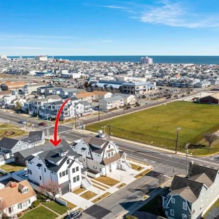 Image 2 - 7 Michigan Avenue, Ocean City, NJ 08226, USA - House for sale