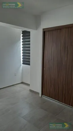 Rent this studio apartment on Parque Deportivo Universitario "Beto Ávila" in Calle Paseo de las Jacarandas, 94294 Virginia