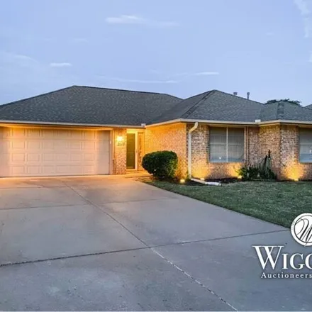 Buy this 3 bed house on 2013 North Benjamin Street in Stillwater, OK 74075