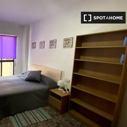 Rent this 3 bed room on Plaza Serreta in 30210 Cartagena, Spain