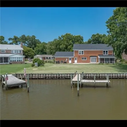 Image 3 - 6 Canal Drive, Poquoson, VA 23662, USA - House for sale