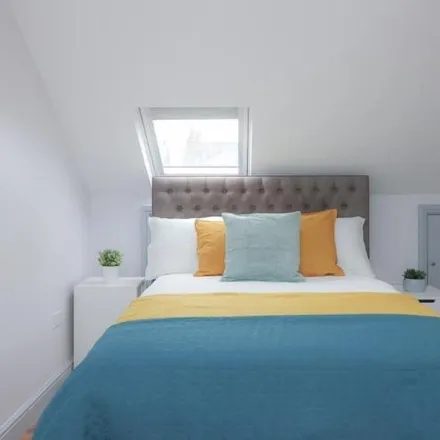 Rent this studio house on Beechfield Road in London, SE6 4NG