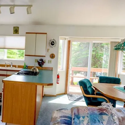 Image 3 - Sterling, AK, 99672 - House for rent
