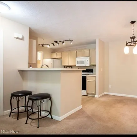 Image 2 - 14922 Lenox Dr, Unit 522 - Condo for rent