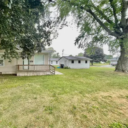 Image 2 - 1302 South Macoupin Street, Gillespie, Macoupin County, IL 62033, USA - House for sale