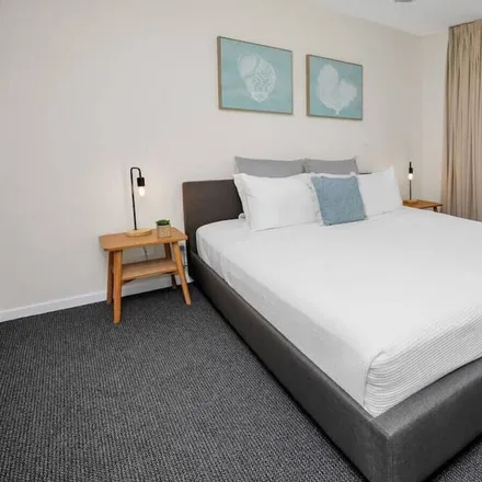 Rent this 3 bed apartment on Cairns City QLD 4870