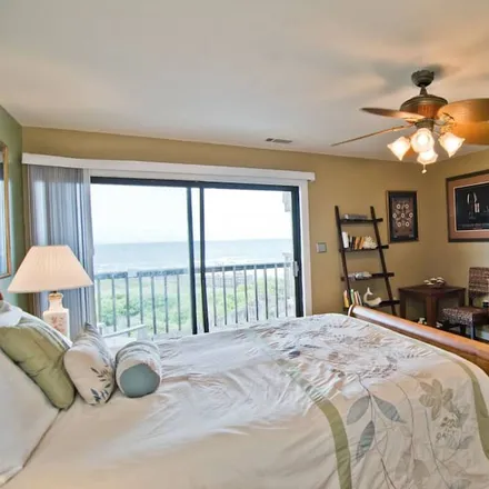 Rent this 2 bed condo on Emerald Isle in NC, 28594