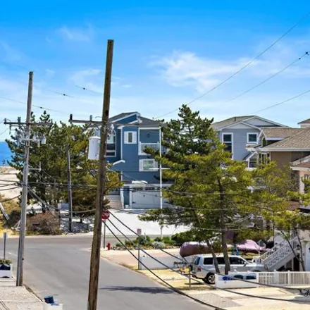 Image 2 - Roosevelt Avenue, Long Beach Township, Ocean County, NJ 08008, USA - House for sale