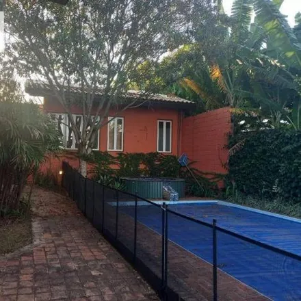 Buy this 4 bed house on Rua das Azaléas in Samambaia, Jundiaí - SP