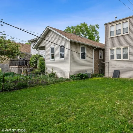 Image 3 - 5923 West Dakin Street, Chicago, IL 60634, USA - Duplex for sale