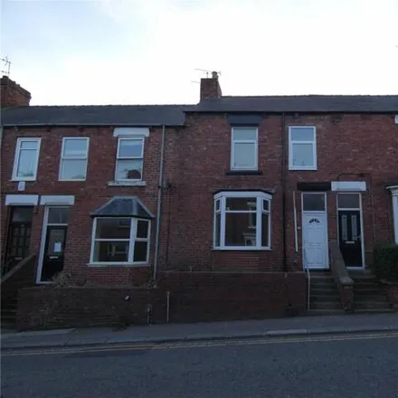 Rent this 3 bed townhouse on Darlington Road in Ferryhill, DL17 8JT