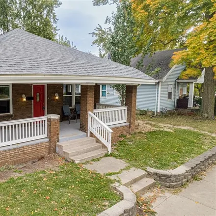 Buy this 3 bed house on 1702 Arrow Avenue in Anderson, IN 46016