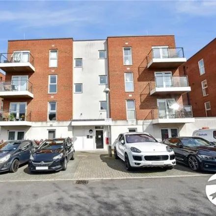 Buy this 1 bed apartment on Maiden Lane in London, DA1 4FQ